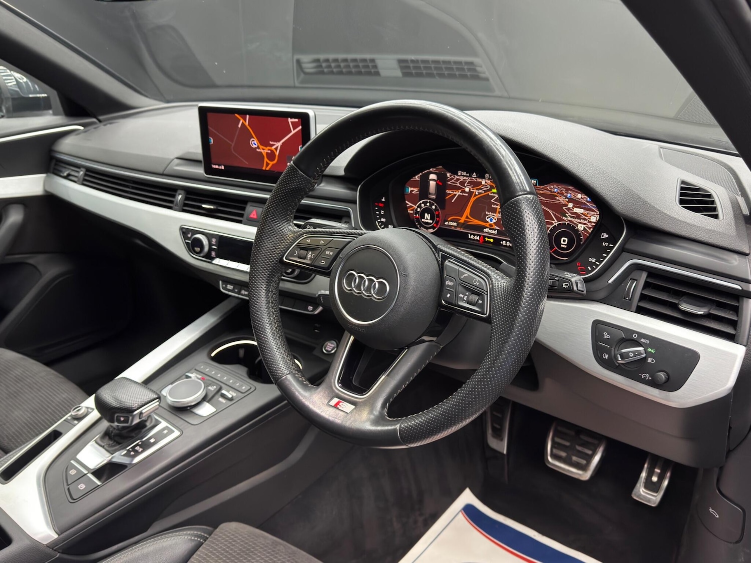 Used Audi A4 Avant for sale - 77484597: Photo 9