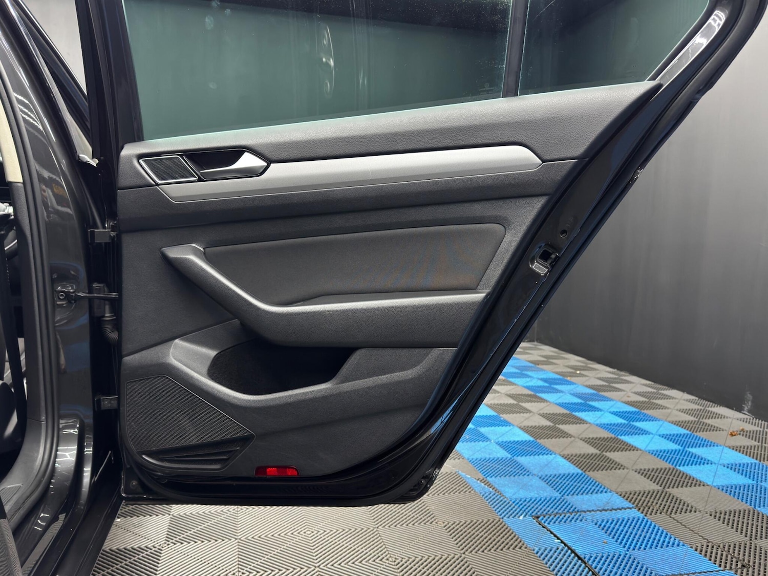 Used Volkswagen Passat 2018 for sale - 78046848: Photo 44