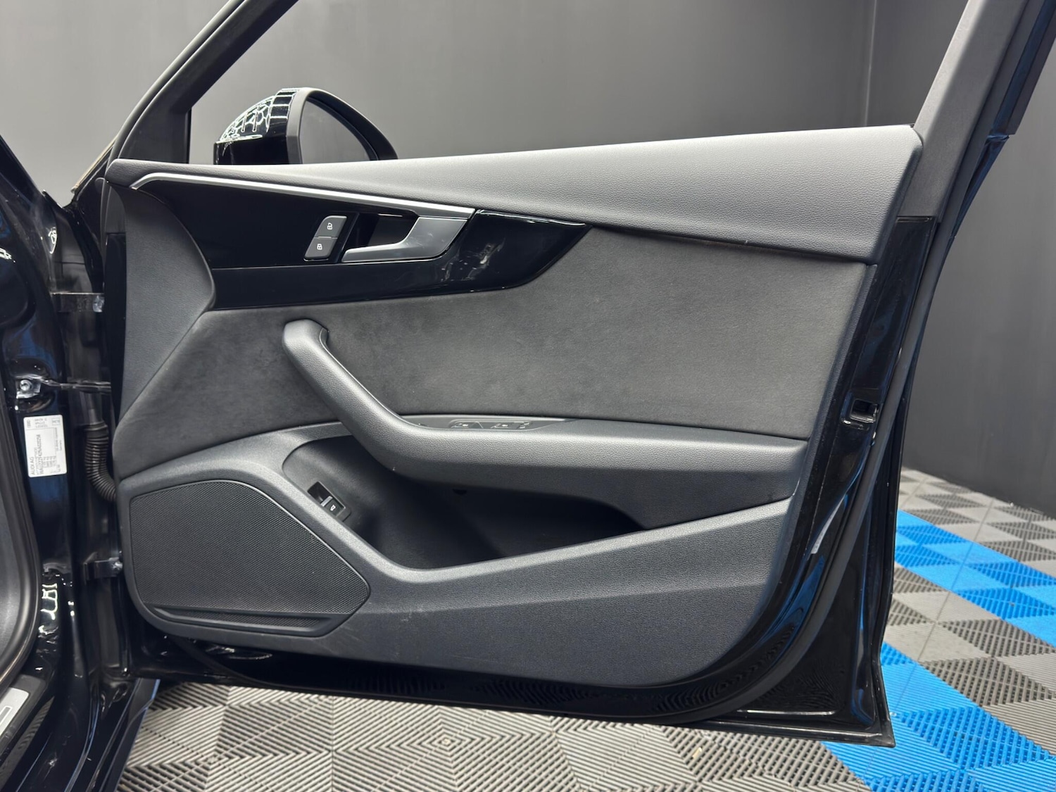 Used Audi A4 2022 for sale - 77396073: Photo 43