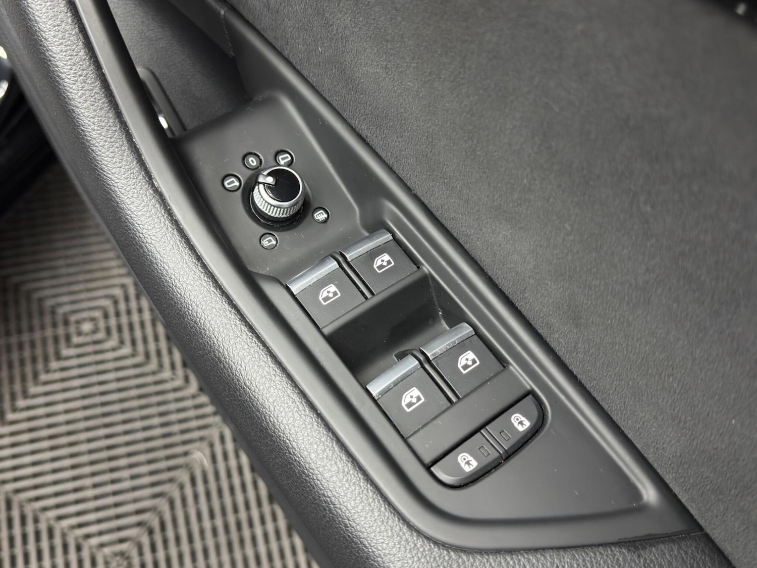 Used Audi A4 2022 for sale - 77396073: Photo 44