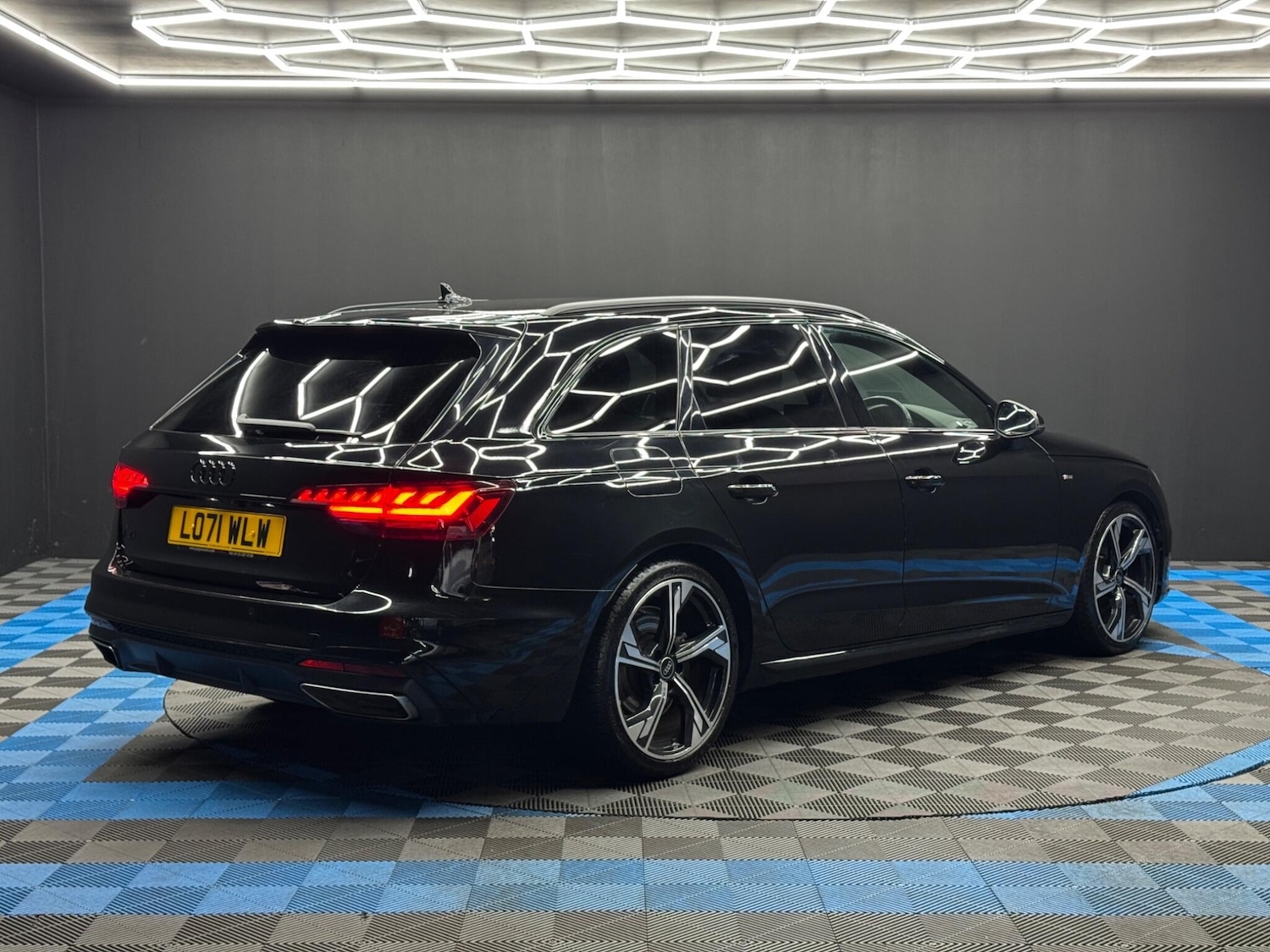 Used Audi A4 2022 for sale - 77396073: Photo 5