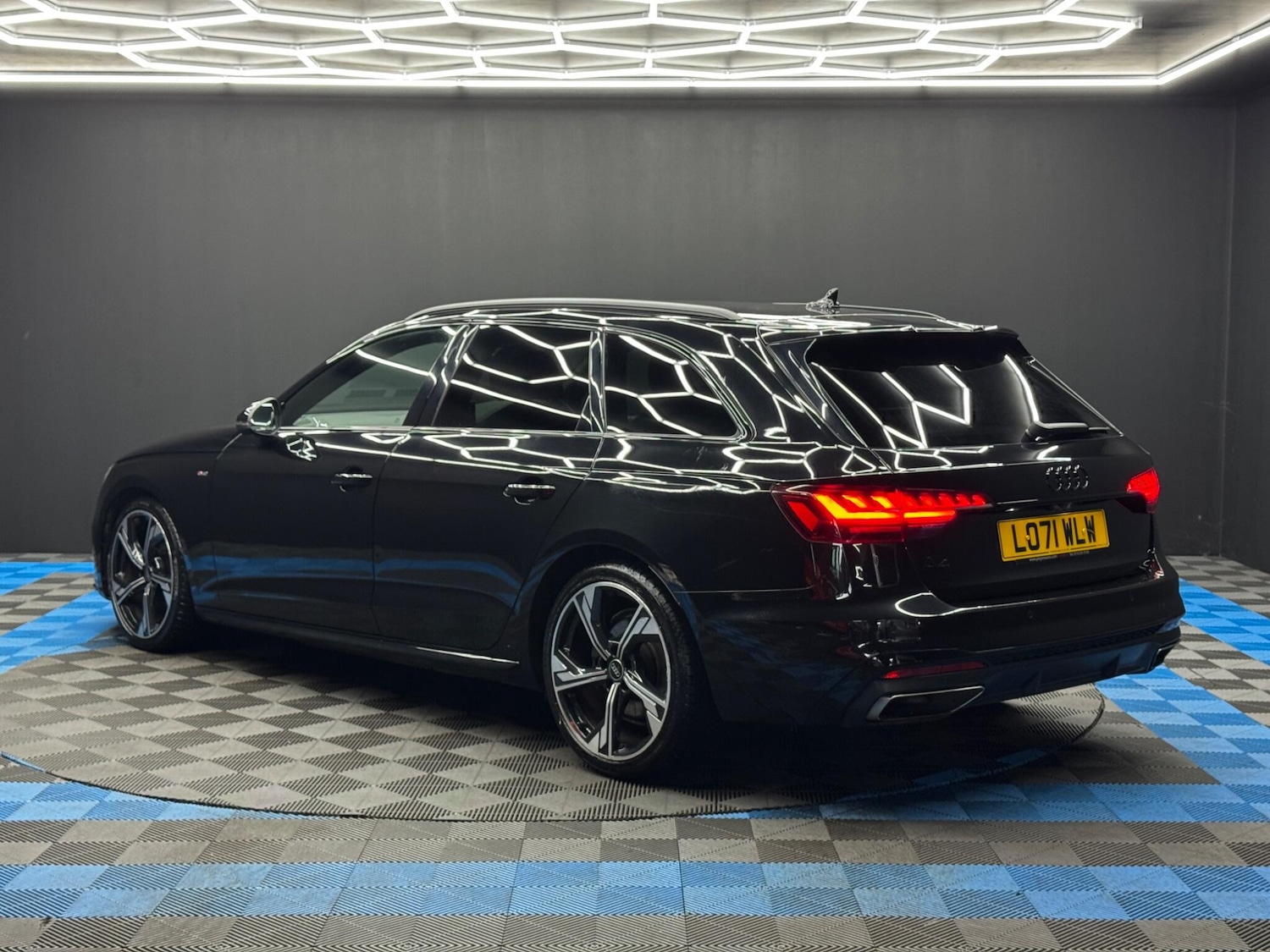 Used Audi A4 2022 for sale - 77396073: Photo 7