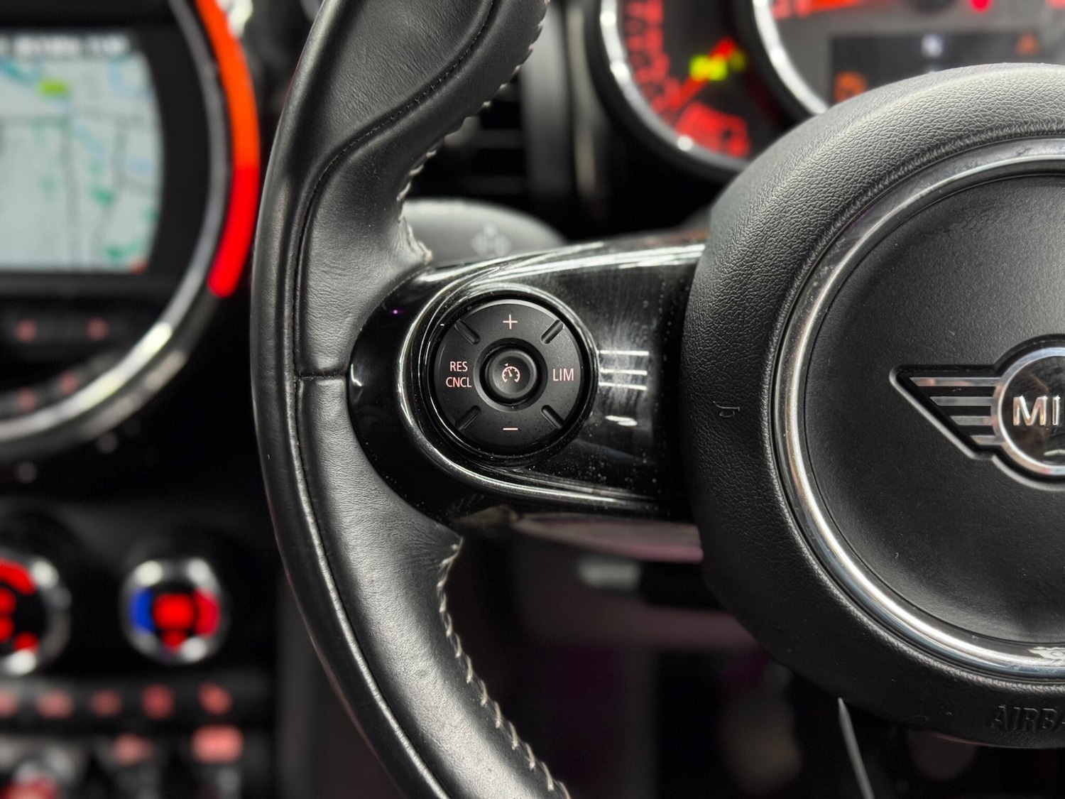 Used MINI Hatch 2019 for sale - 77978377: Photo 19