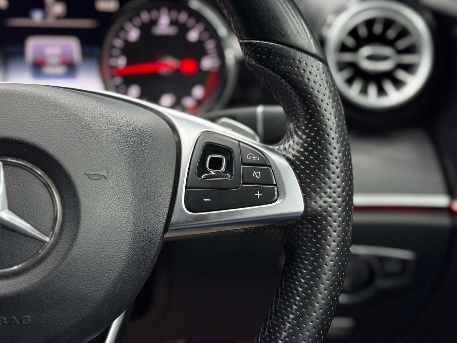 Used Mercedes-Benz E Class 2017 for sale - 77612930: Photo 20