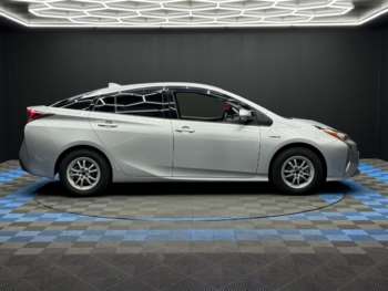 Used Toyota Prius 2018 for sale - 74553904: Photo