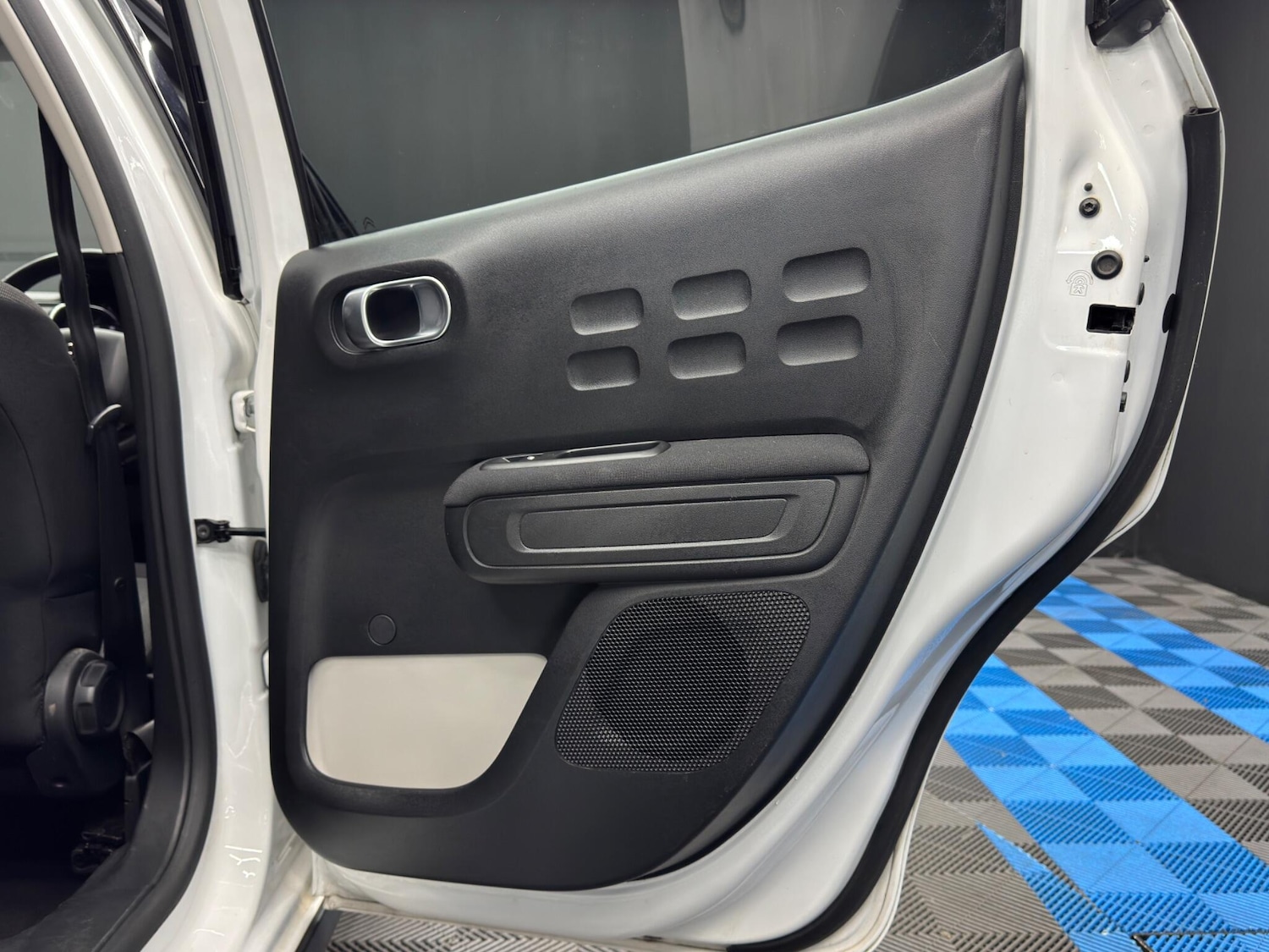 Used Citroen C3 2019 for sale - 76606980: Photo 37