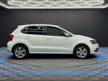 Used Volkswagen Polo 2016 for sale - 75200271: Photo