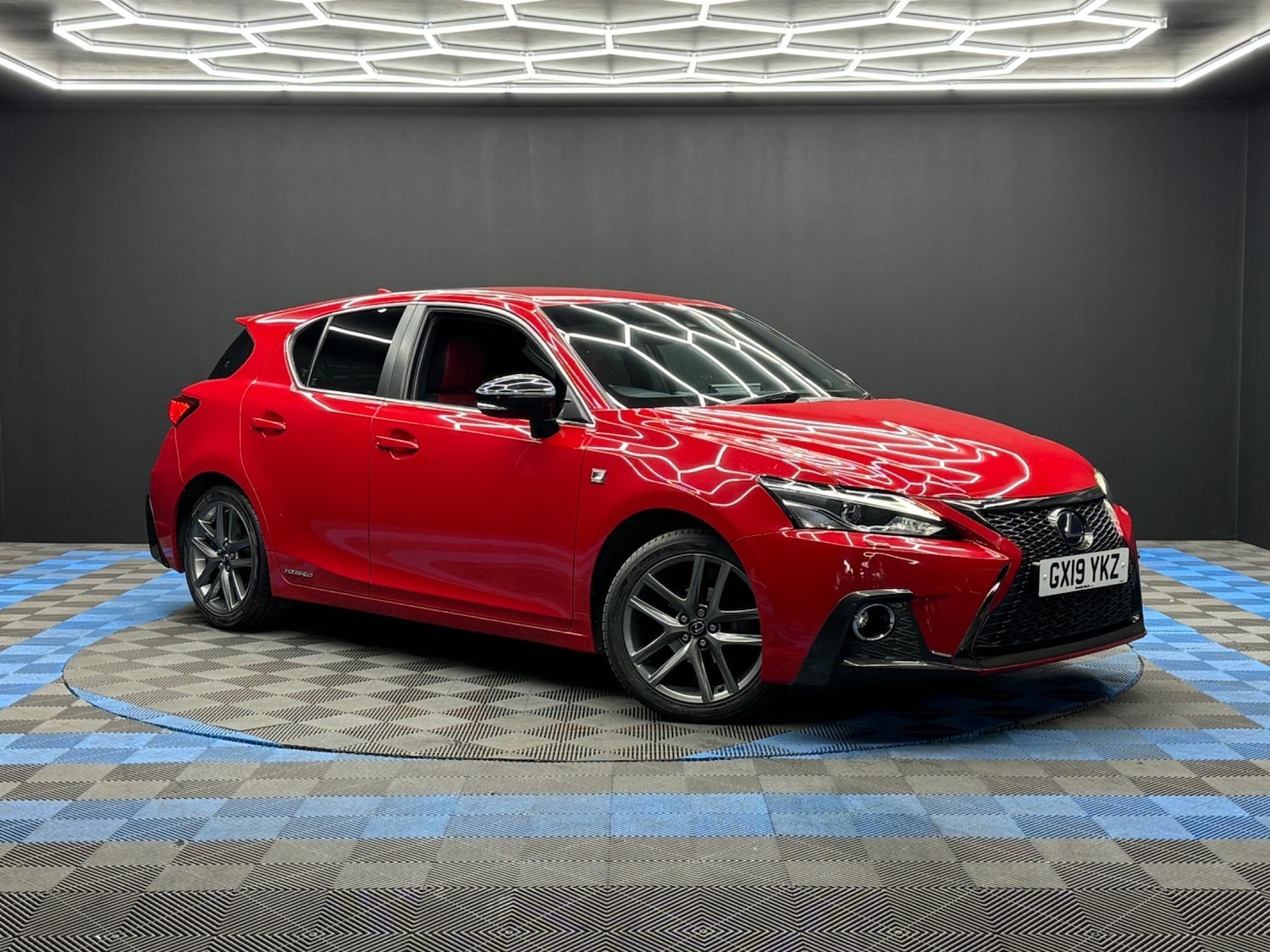 Used Lexus CT 2019 for sale - 76612890: Photo 1