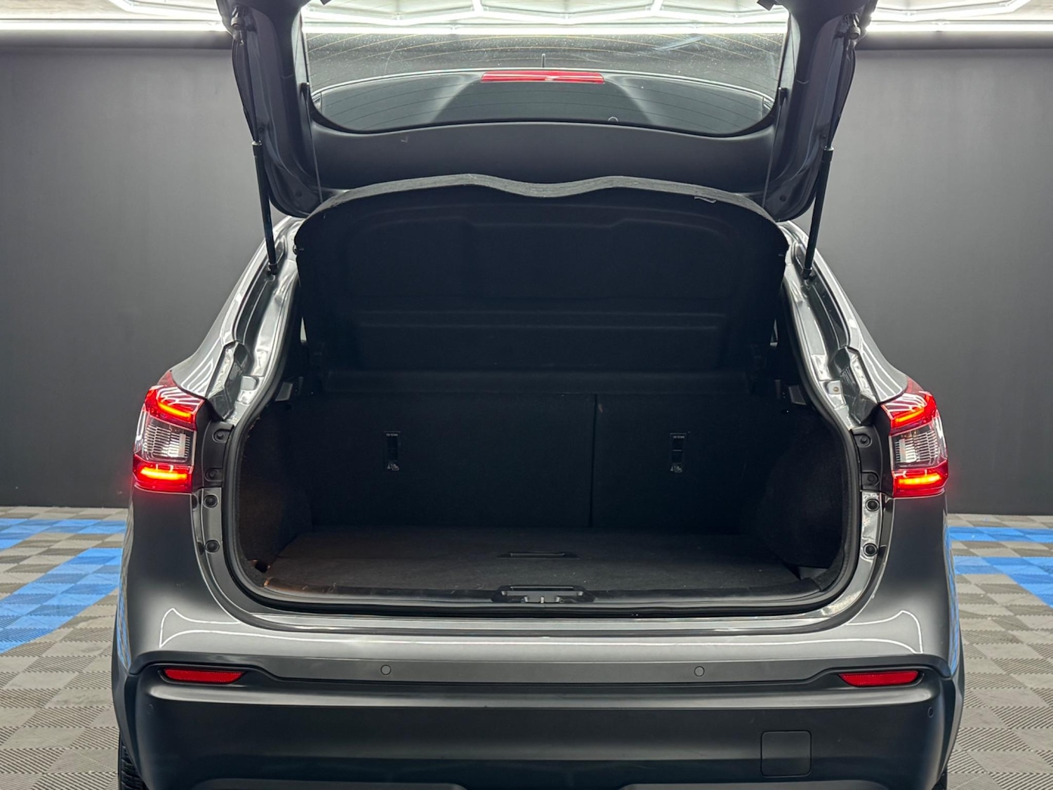 Vehicle 31