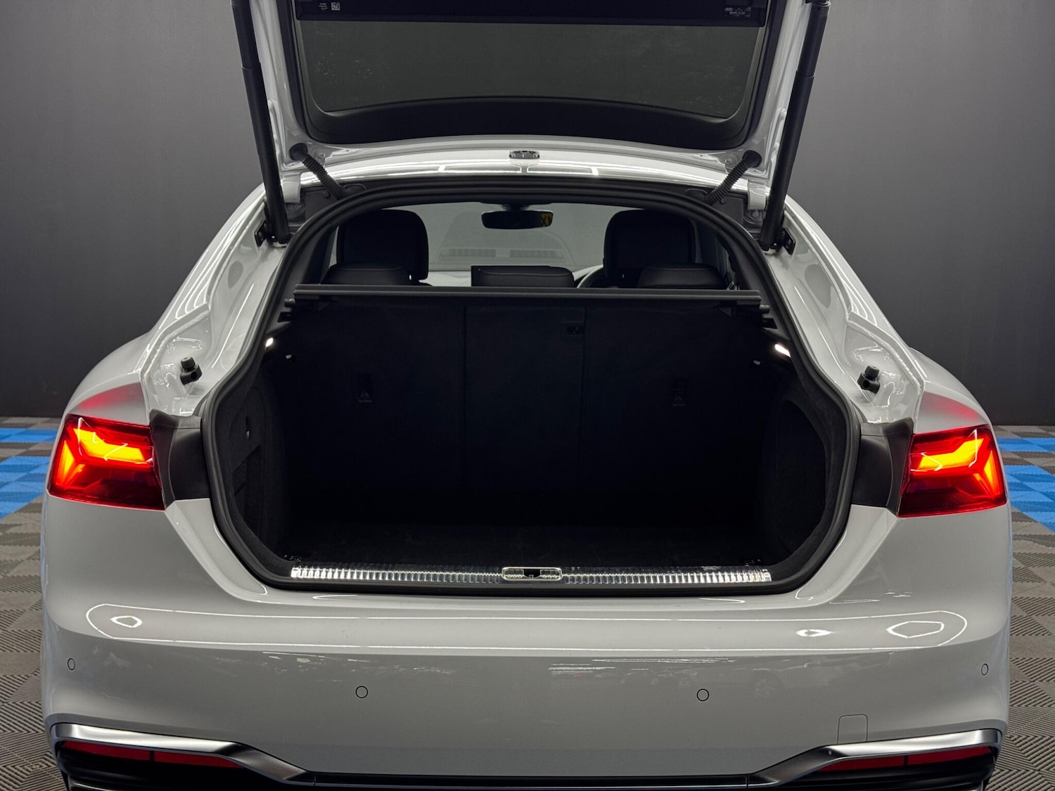 Used Audi A5 2023 for sale - 77993535: Photo 43