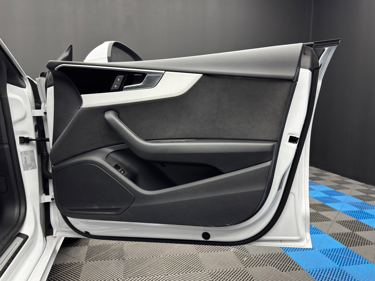 Used Audi A5 2023 for sale - 77993535: Photo 45