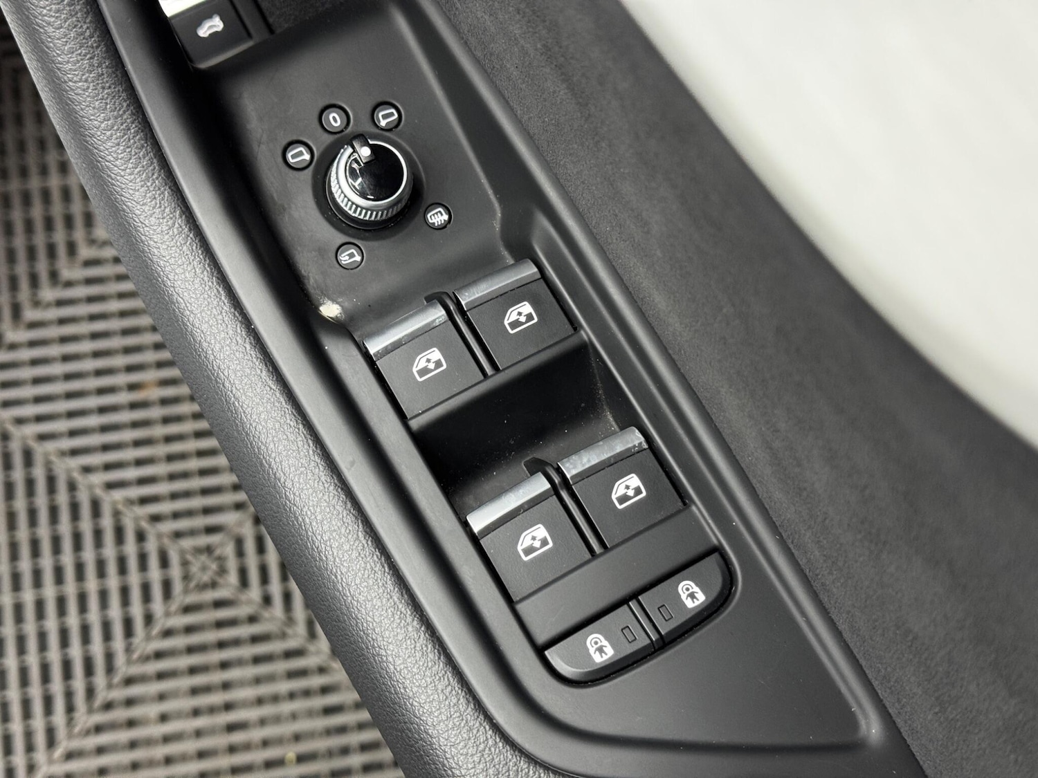 Used Audi A5 2023 for sale - 77993535: Photo 47