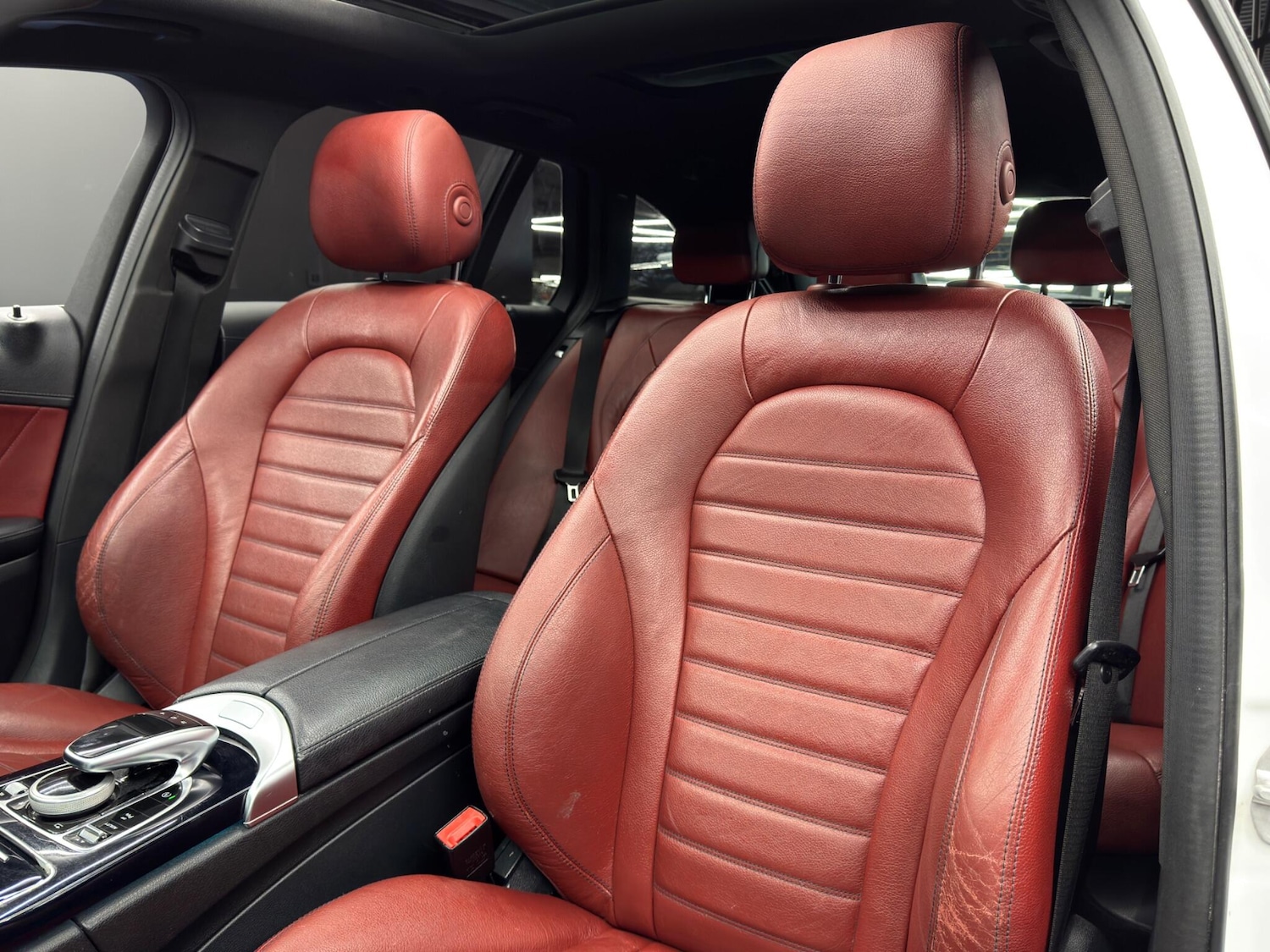 Used Mercedes-Benz C Class 2015 for sale - 76607540: Photo 14