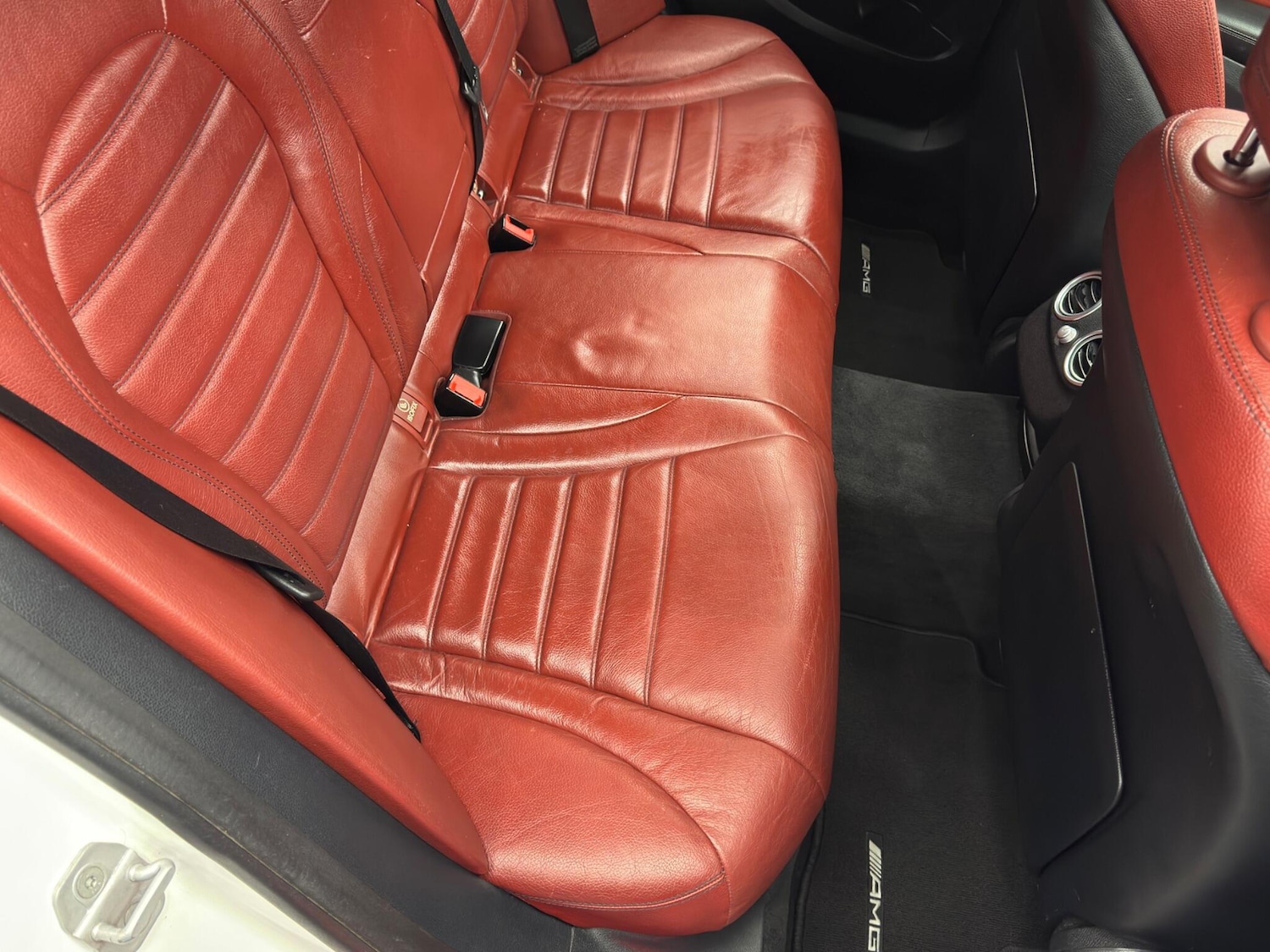 Used Mercedes-Benz C Class 2015 for sale - 76607540: Photo 16