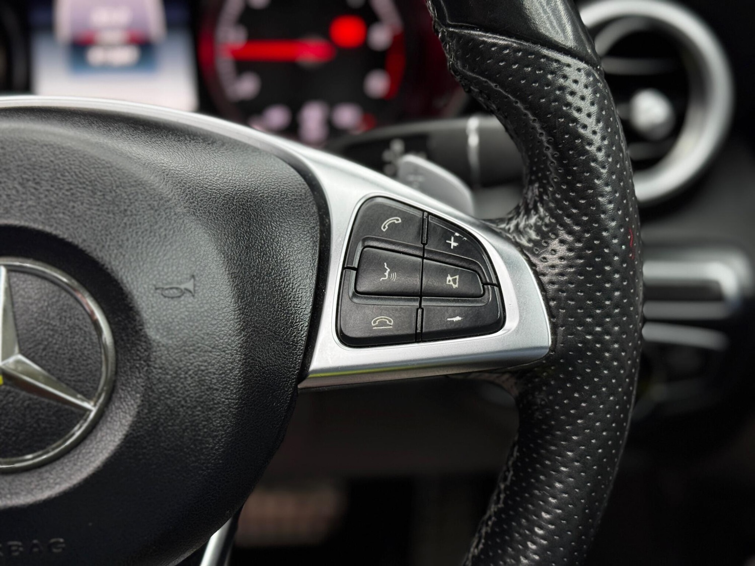 Used Mercedes-Benz C Class 2015 for sale - 76607540: Photo 21