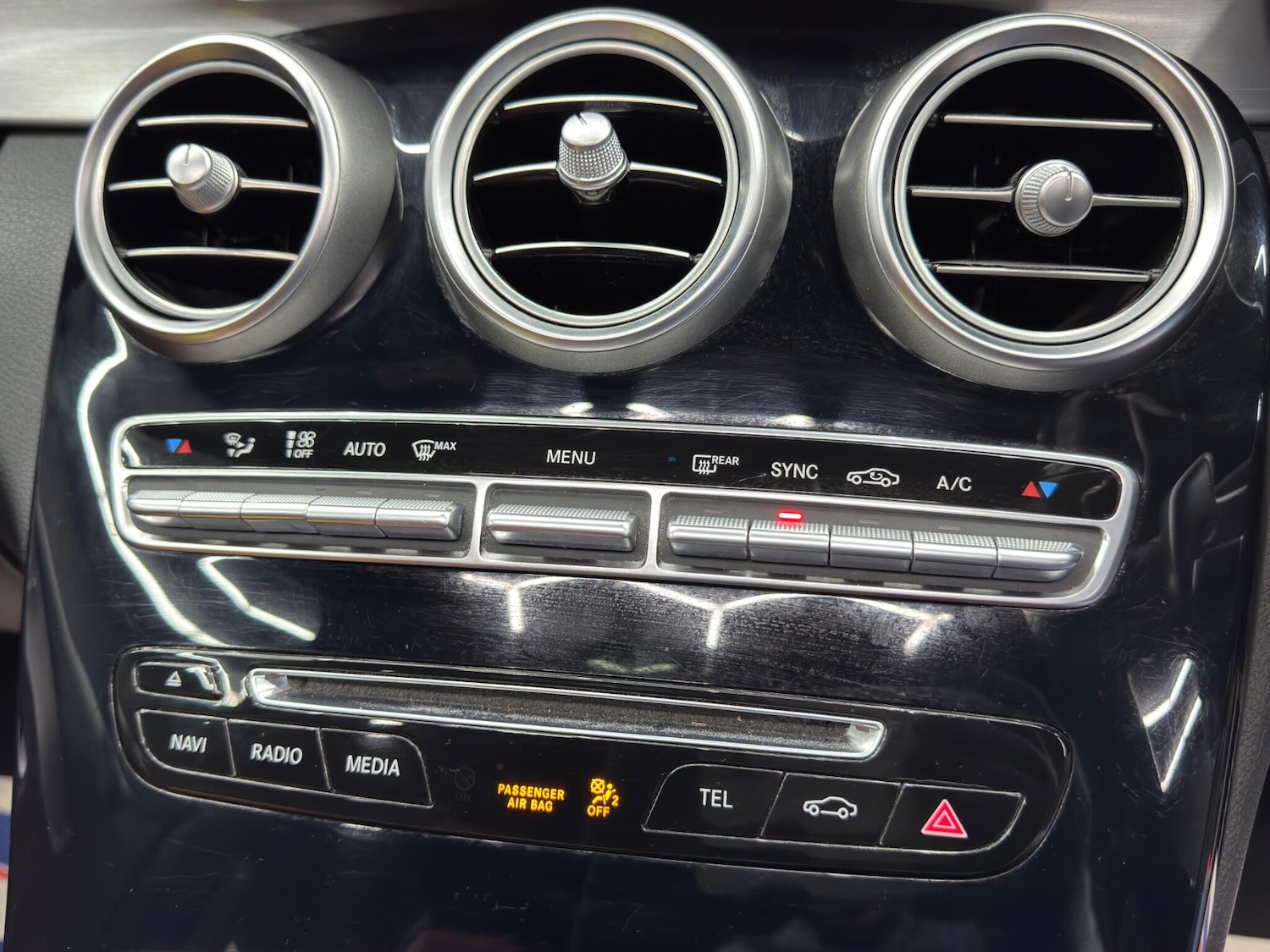 Used Mercedes-Benz C Class 2015 for sale - 76607540: Photo 27