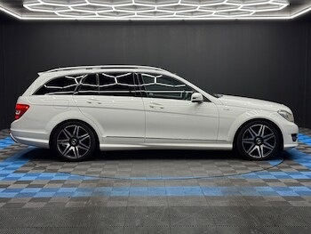 Used Mercedes-Benz C Class 2013 for sale - 77455774: Photo