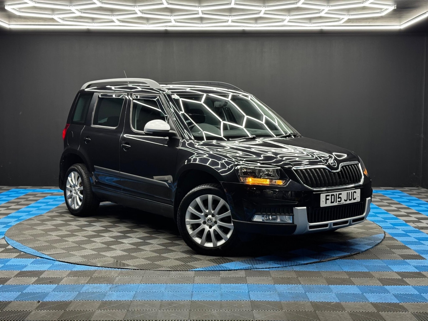 Used Skoda Yeti 2015 for sale - 76361079: Photo 1