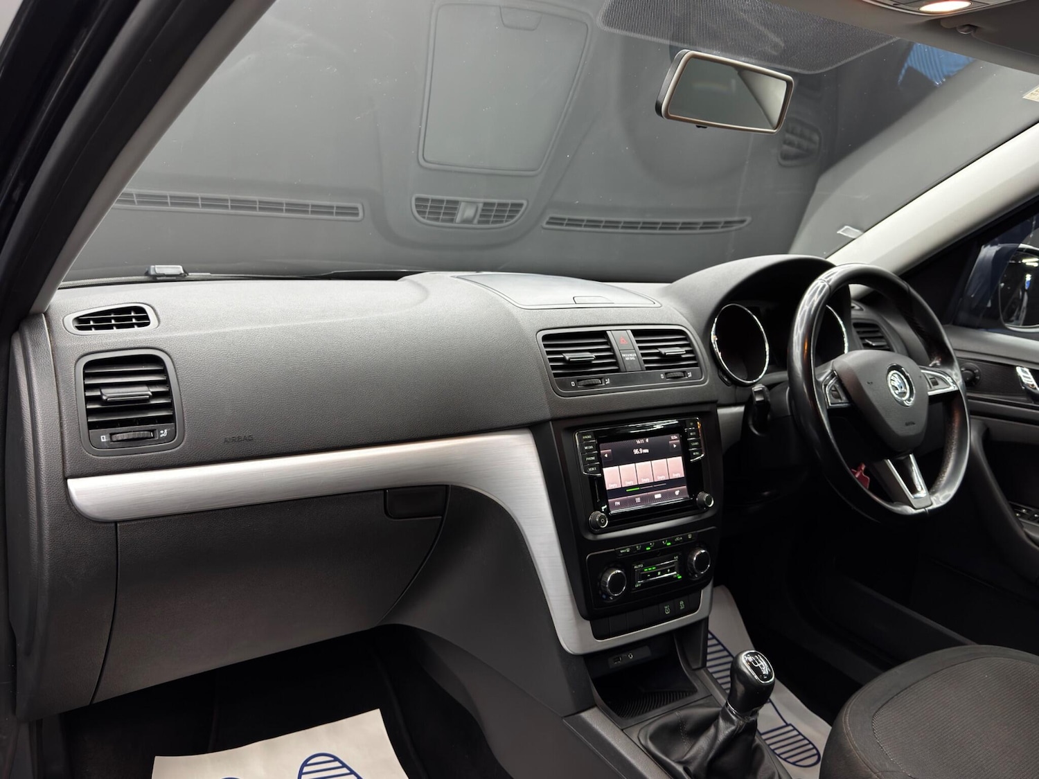 Used Skoda Yeti 2015 for sale - 76361079: Photo 11