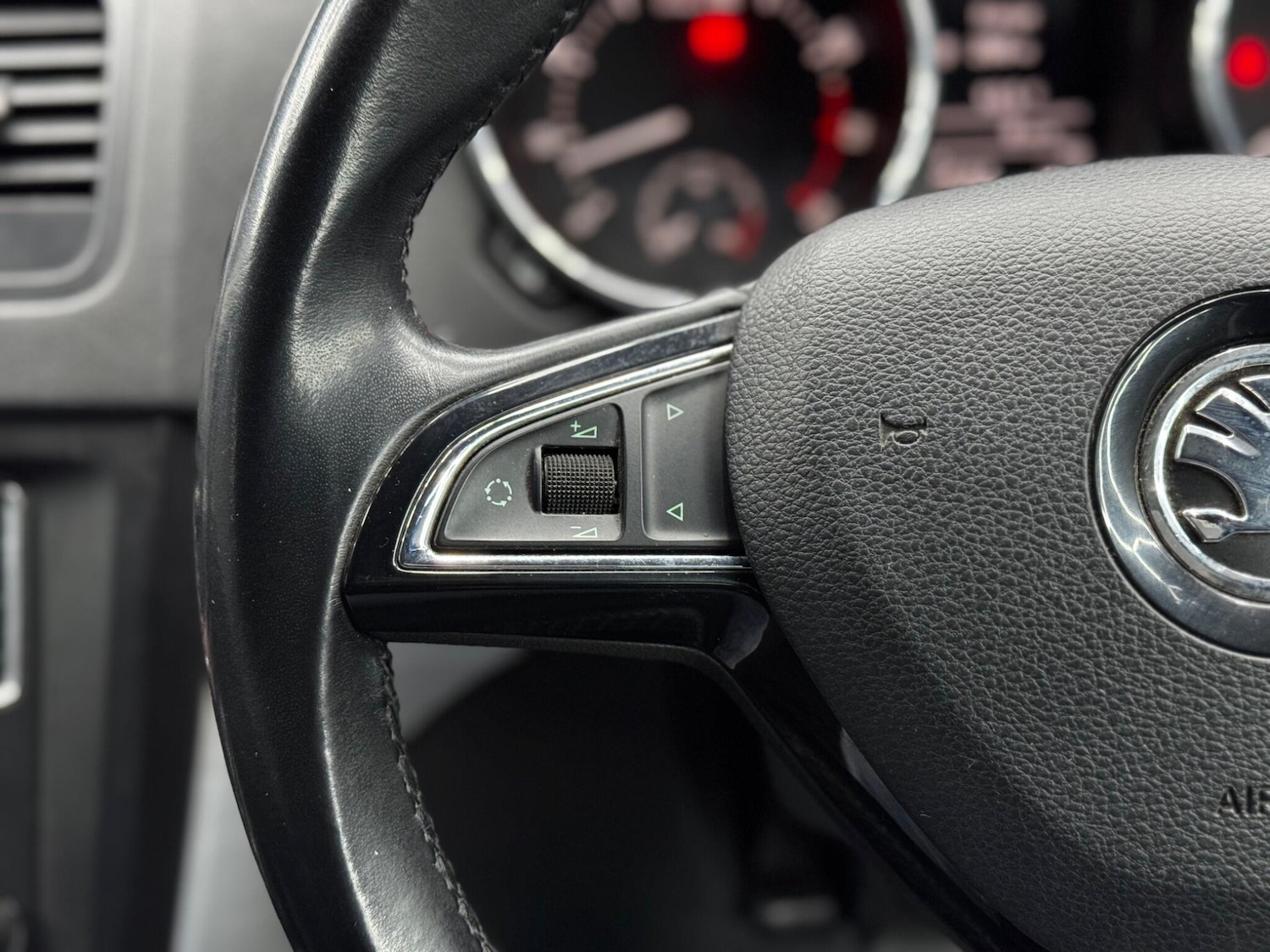 Used Skoda Yeti 2015 for sale - 76361079: Photo 19