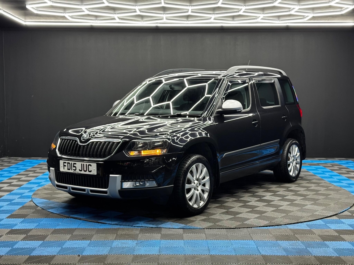 Used Skoda Yeti 2015 for sale - 76361079: Photo 3