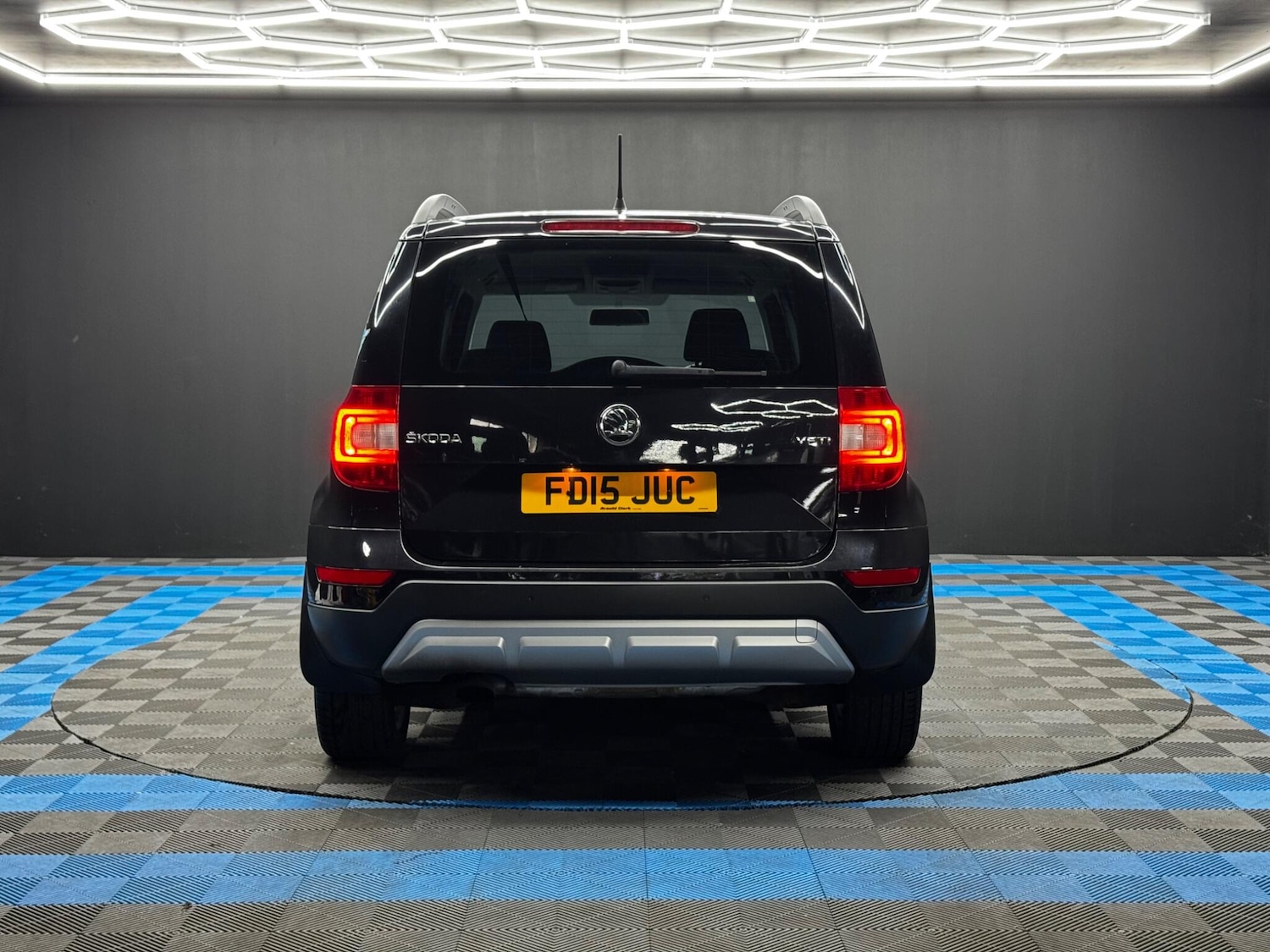 Used Skoda Yeti 2015 for sale - 76361079: Photo 6