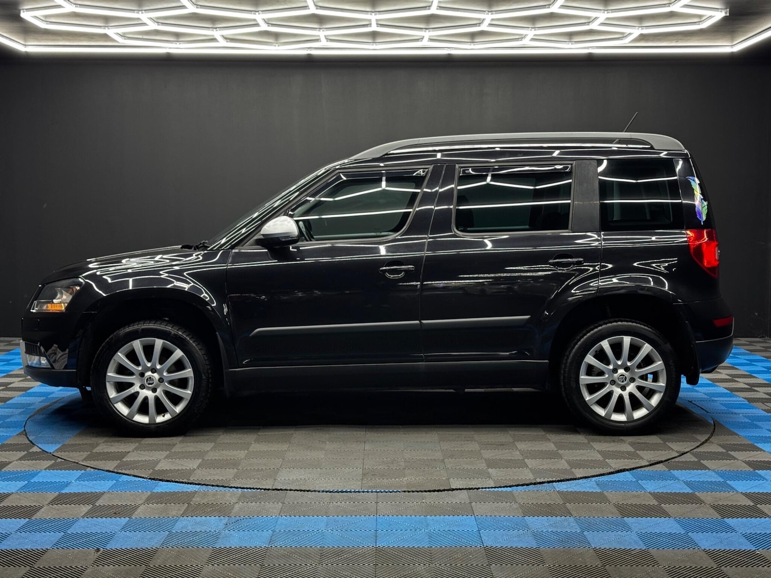 Used Skoda Yeti 2015 for sale - 76361079: Photo 8