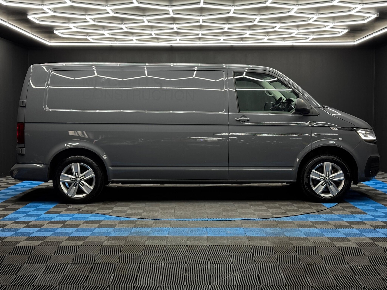 Used Volkswagen Transporter 2021 for sale - 77029828: Photo 4