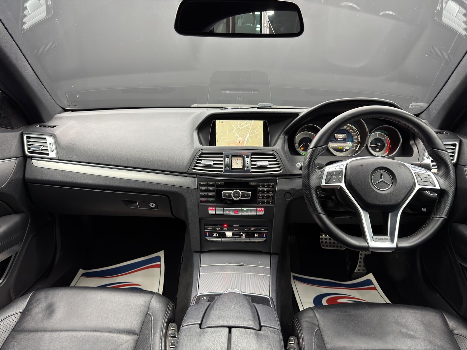 Used Mercedes-Benz E Class 2013 for sale - 77351800: Photo 10