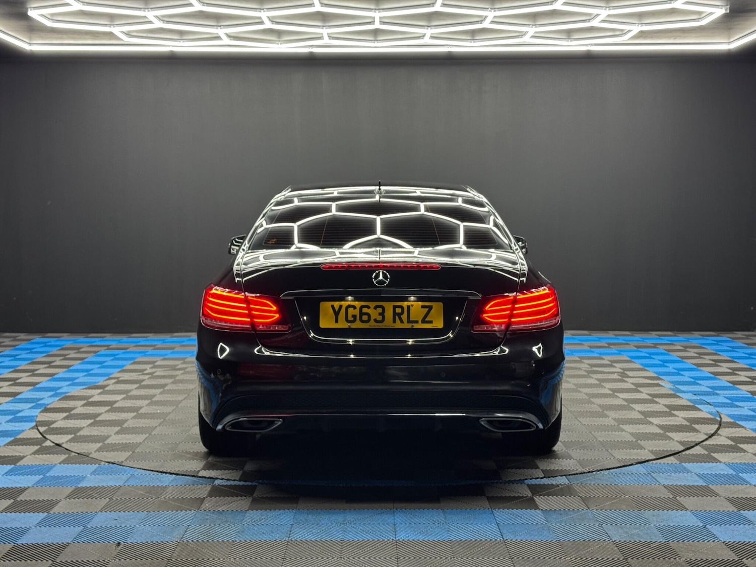 Used Mercedes-Benz E Class 2013 for sale - 77351800: Photo 6