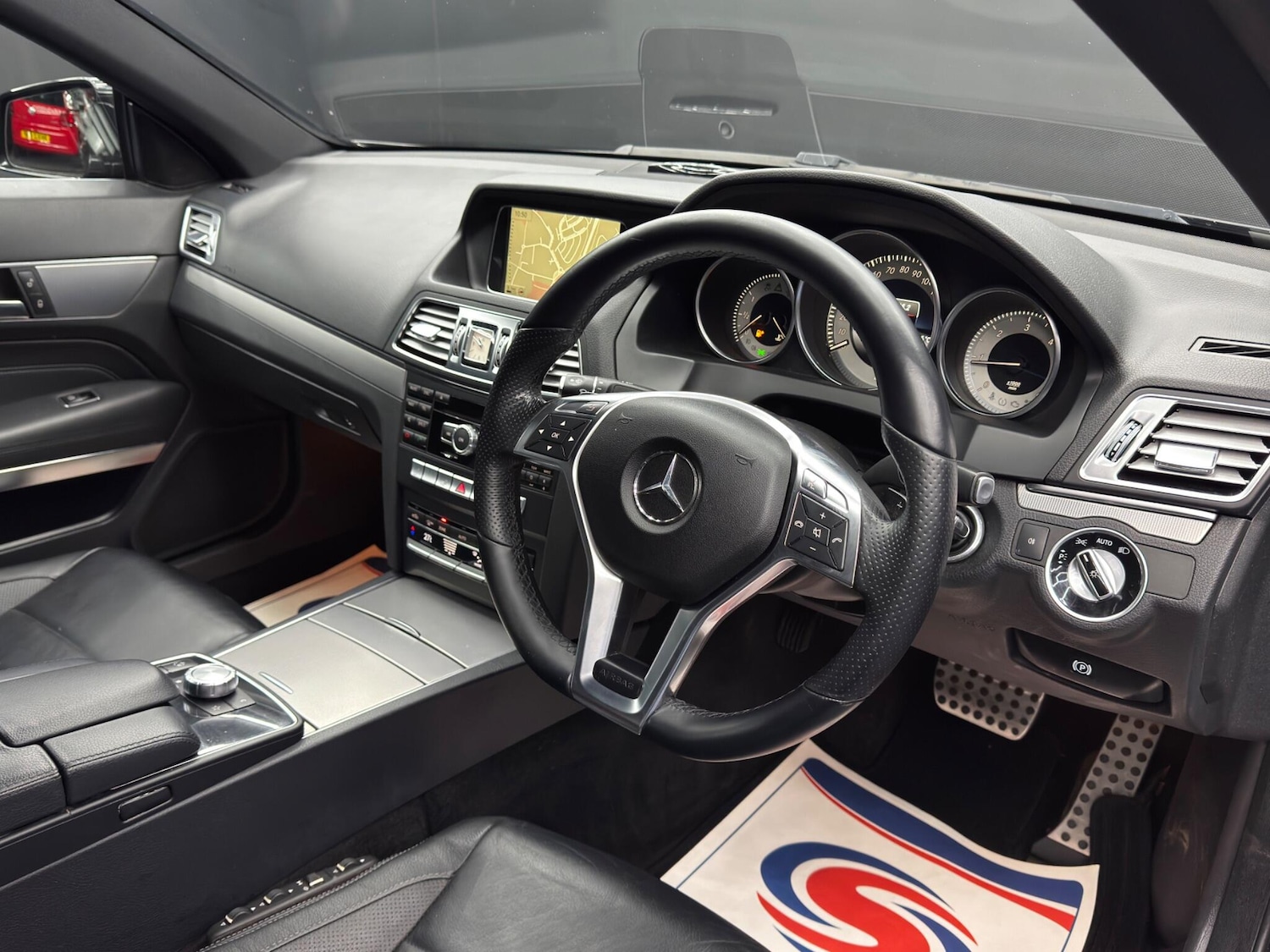 Used Mercedes-Benz E Class 2013 for sale - 77351800: Photo 9