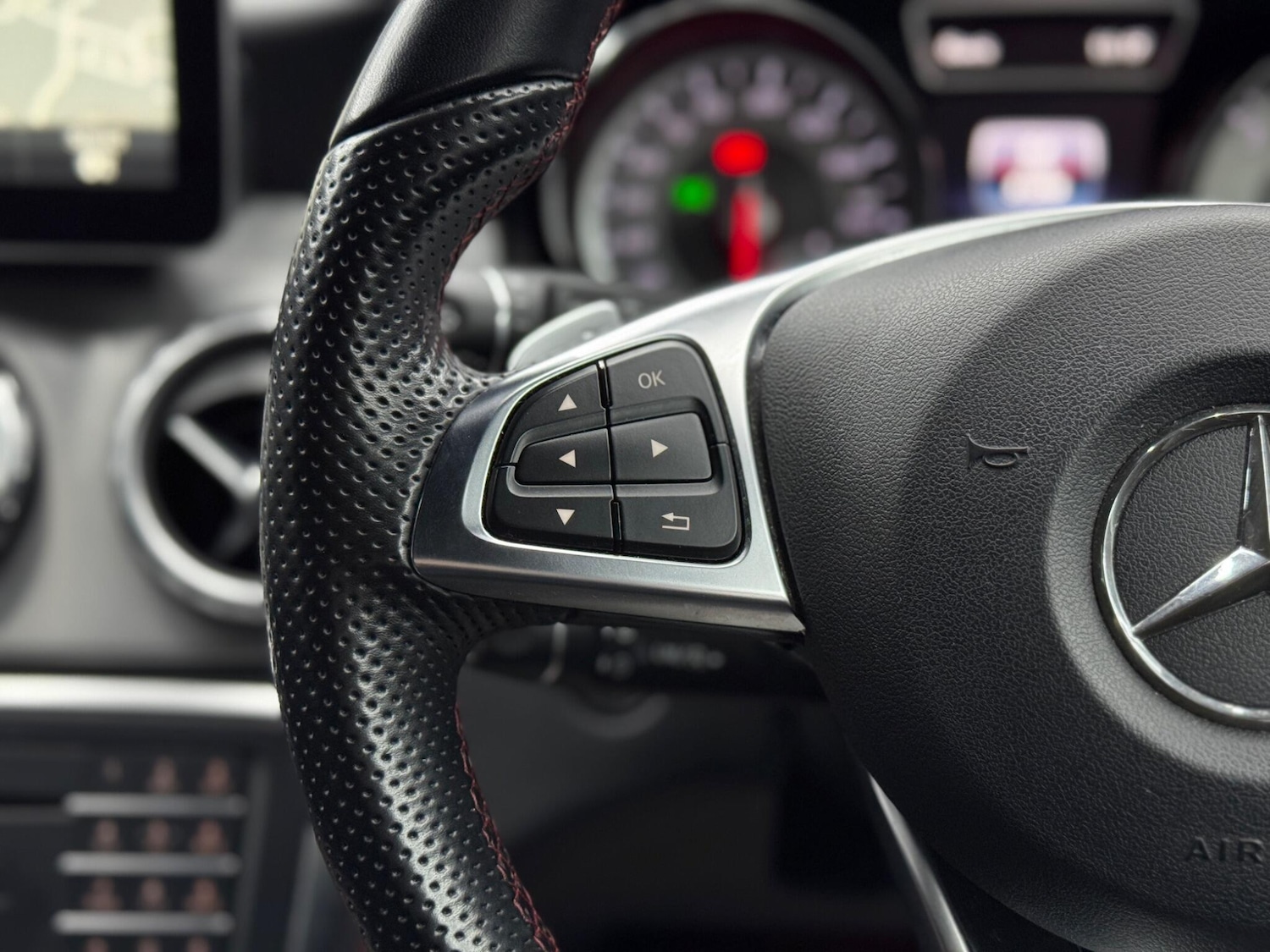 Used Mercedes-Benz GLA 2017 for sale - 77696397: Photo 20