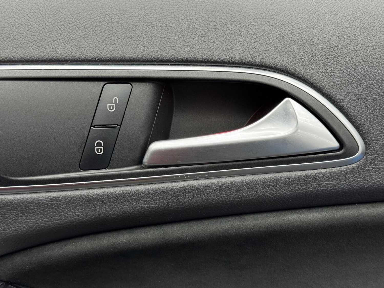 Used Mercedes-Benz GLA 2017 for sale - 77696397: Photo 41