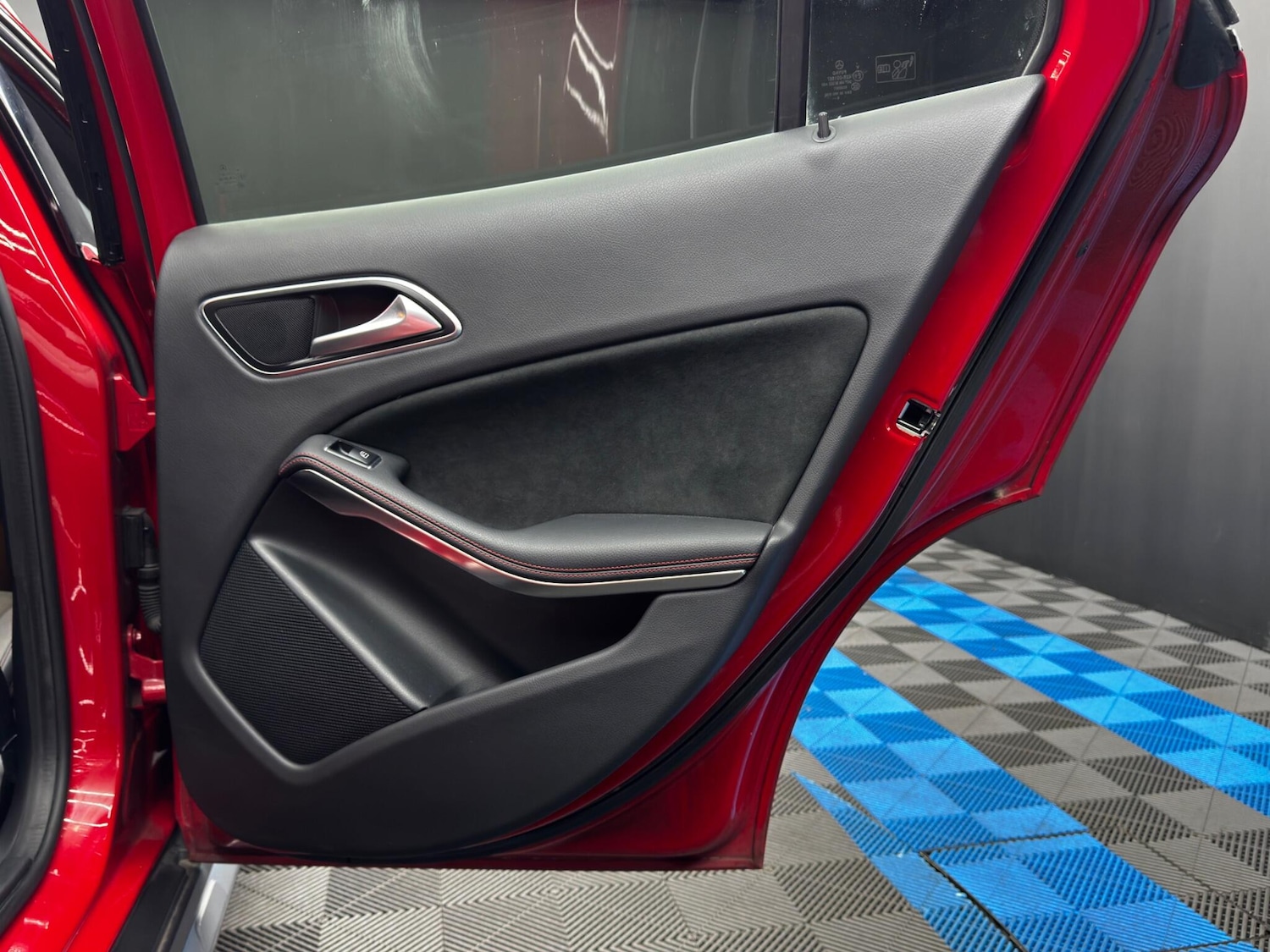 Used Mercedes-Benz GLA 2017 for sale - 77696397: Photo 43