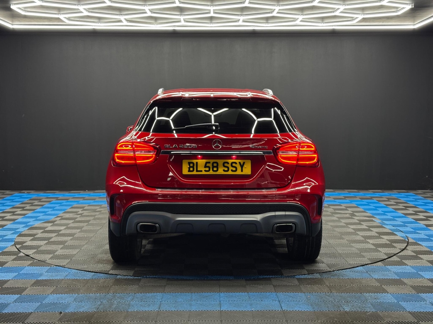 Used Mercedes-Benz GLA 2017 for sale - 77696397: Photo 6