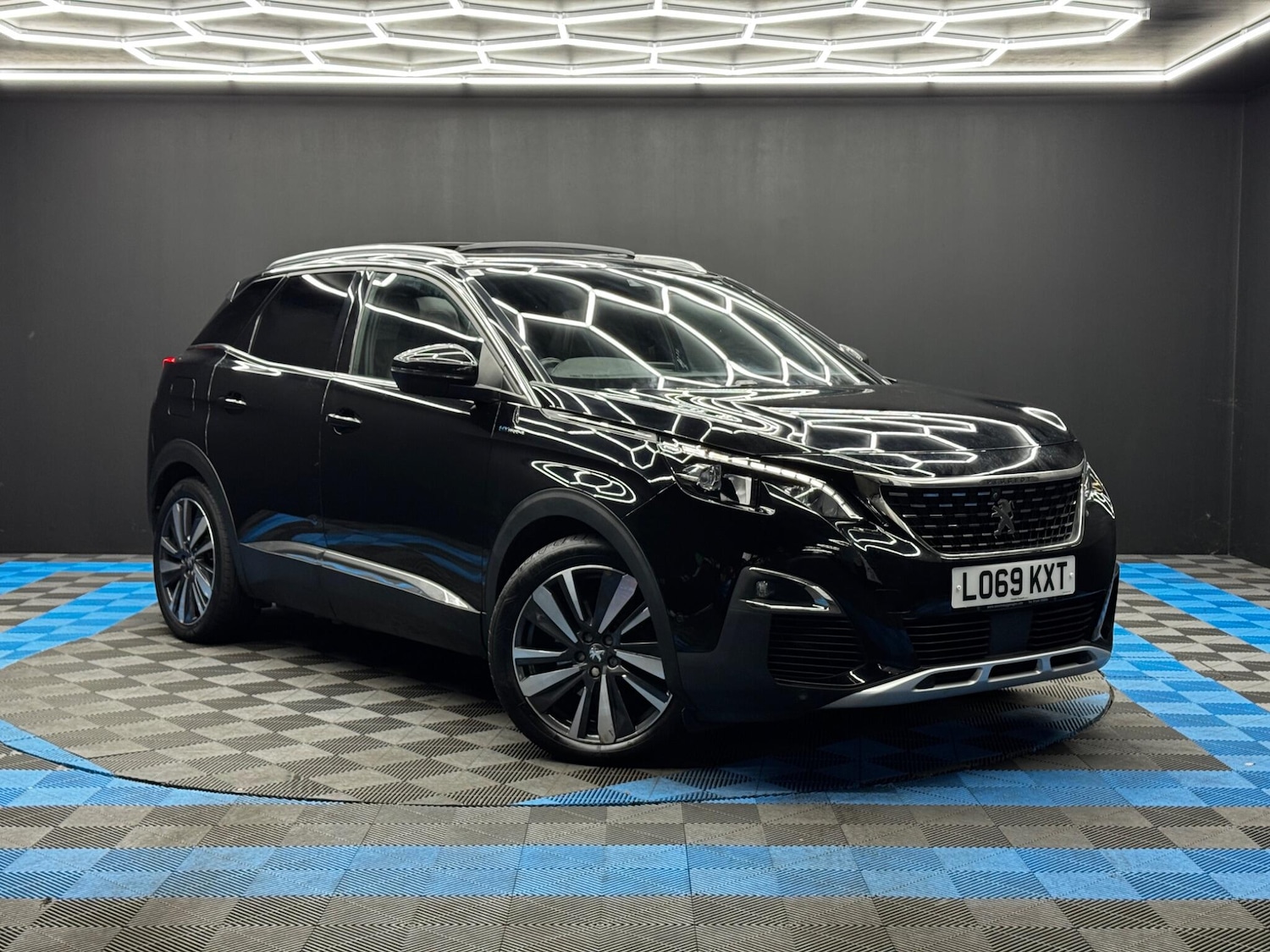 Used Peugeot 3008 2020 for sale - 76742622: Photo 1