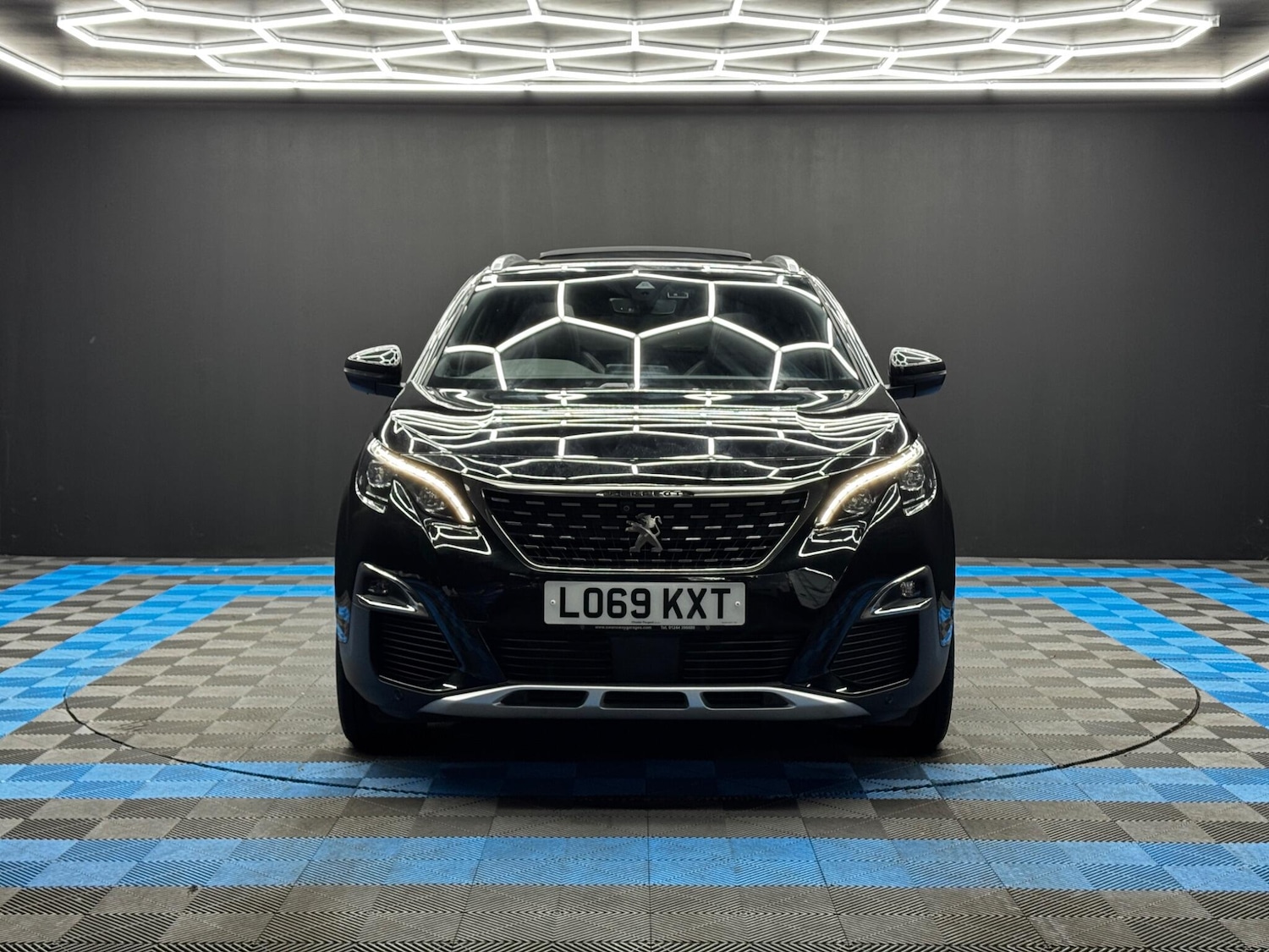 Used Peugeot 3008 2020 for sale - 76742622: Photo 2