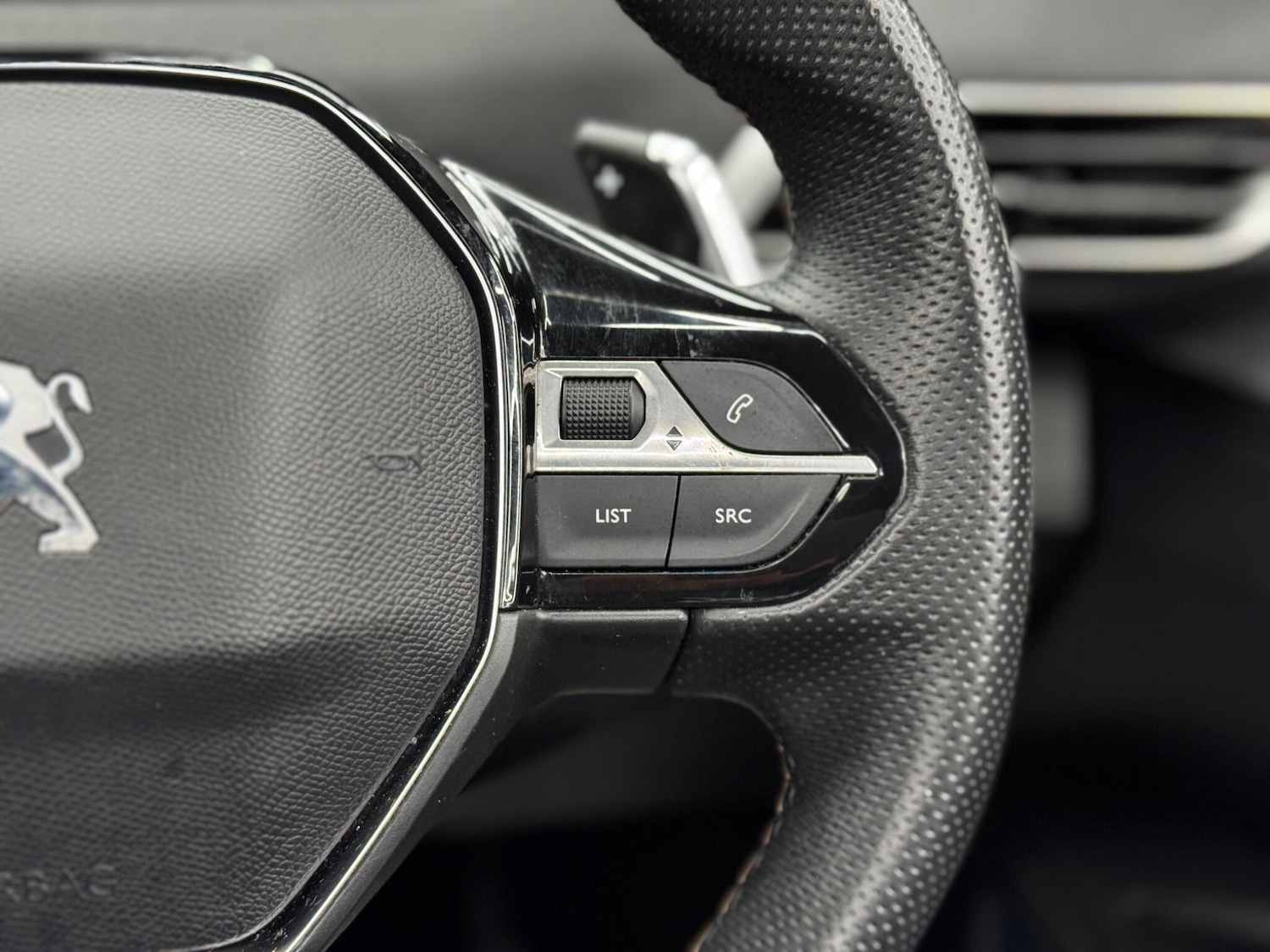 Used Peugeot 3008 2020 for sale - 76742622: Photo 21