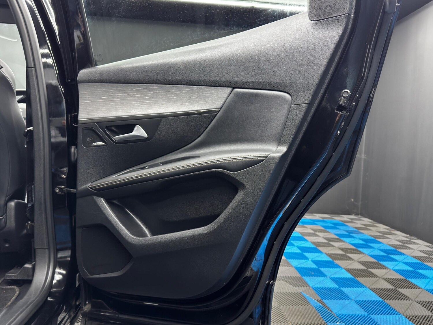 Used Peugeot 3008 2020 for sale - 76742622: Photo 45