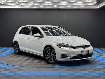 Volkswagen - Golf