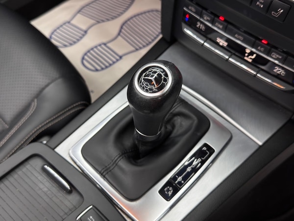 Used Mercedes-Benz E-Class for sale - 76239497: Photo 27