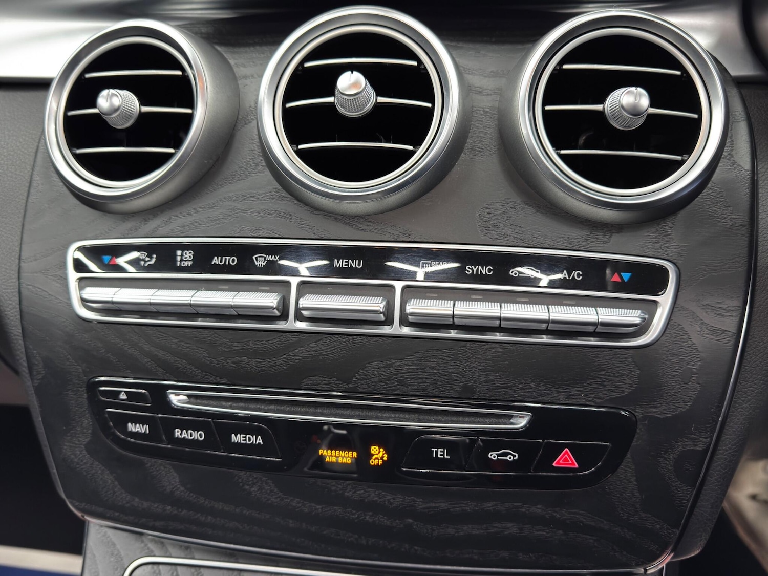 Used Mercedes-Benz C Class 2017 for sale - 76823676: Photo 30