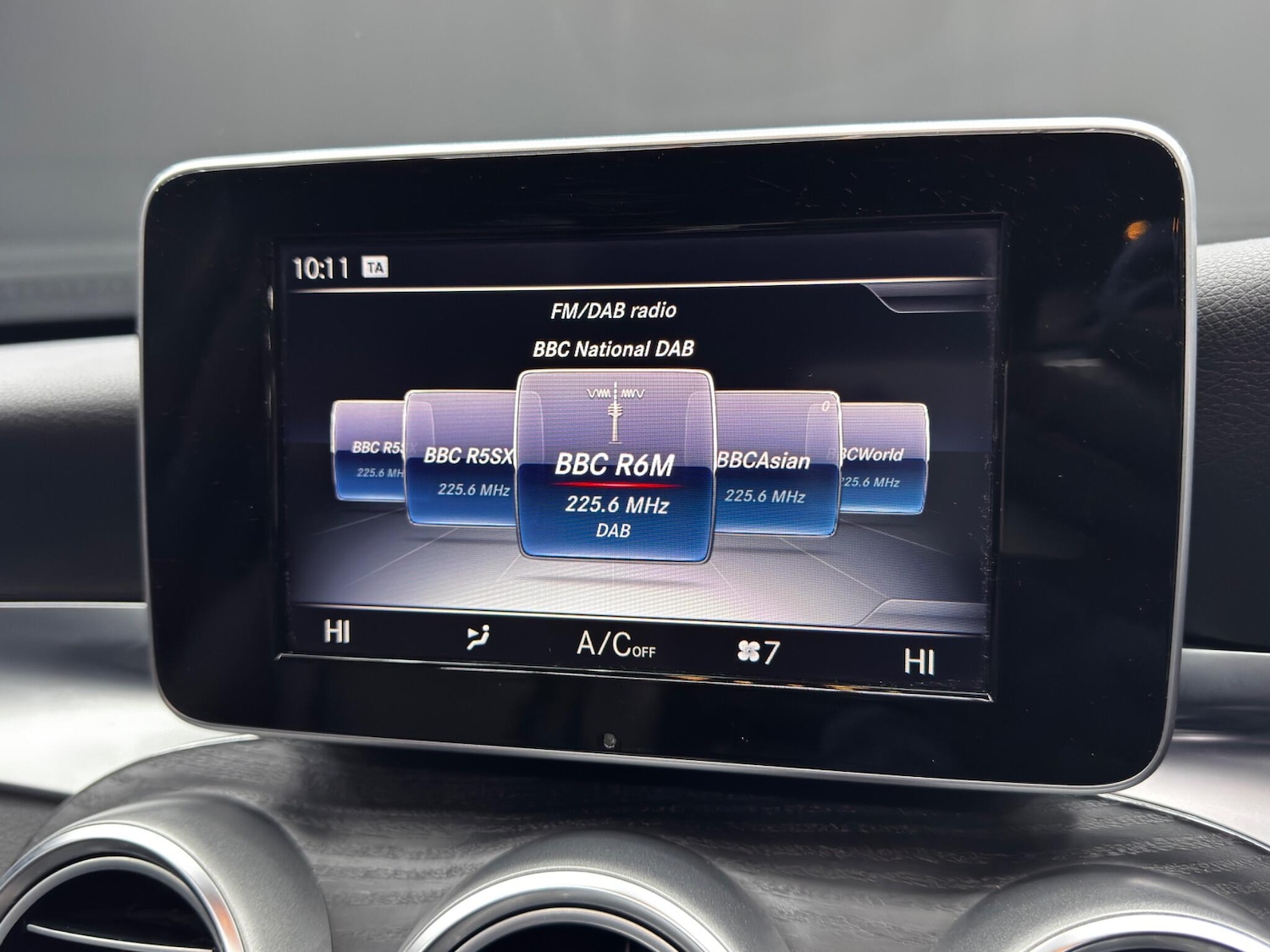 Used Mercedes-Benz C Class 2017 for sale - 76823676: Photo 32