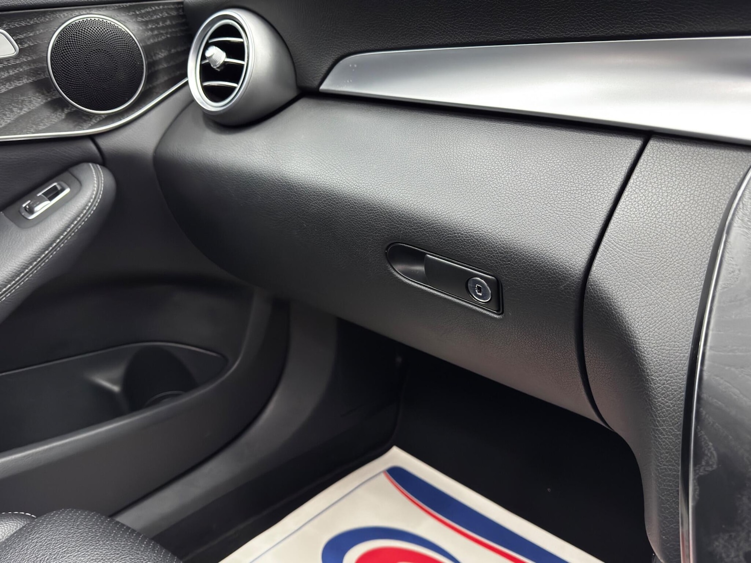 Used Mercedes-Benz C Class 2017 for sale - 76823676: Photo 38