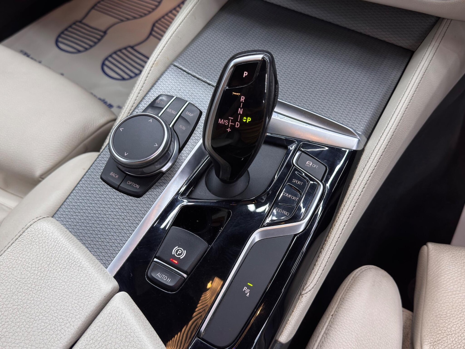 Used BMW 5 Series 2018 for sale - 76099384: Photo 25