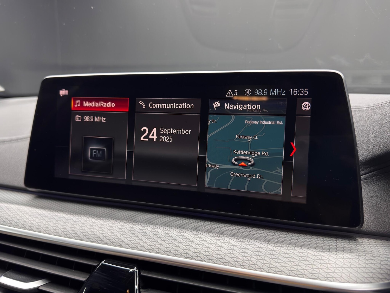 Used BMW 5 Series 2018 for sale - 76099384: Photo 29