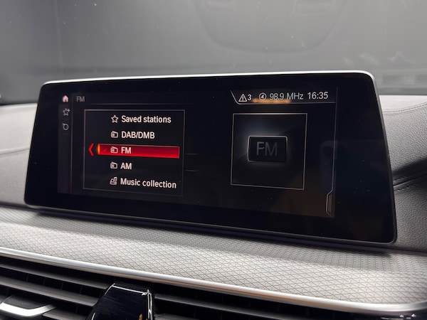 Used BMW 5 Series 2018 for sale - 76099384: Photo 30