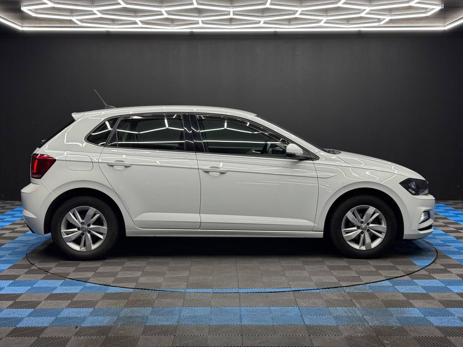 Used Volkswagen Polo 2019 for sale - 77599149: Photo 4