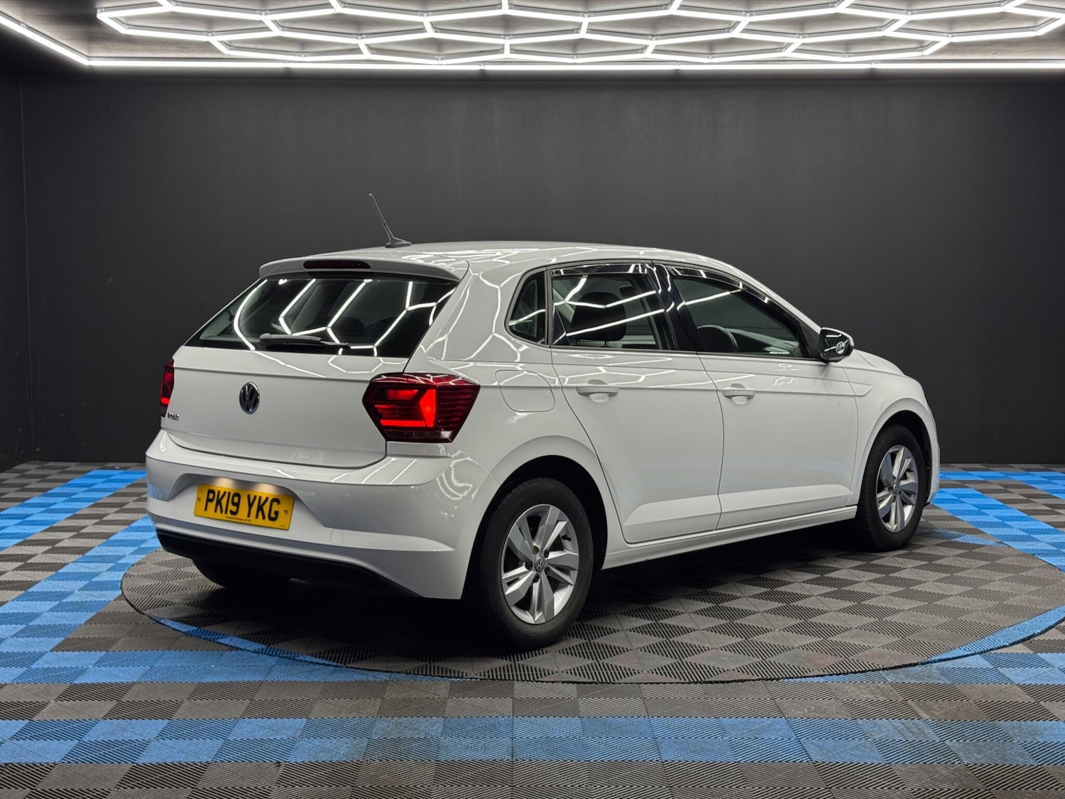 Used Volkswagen Polo 2019 for sale - 77599149: Photo 5