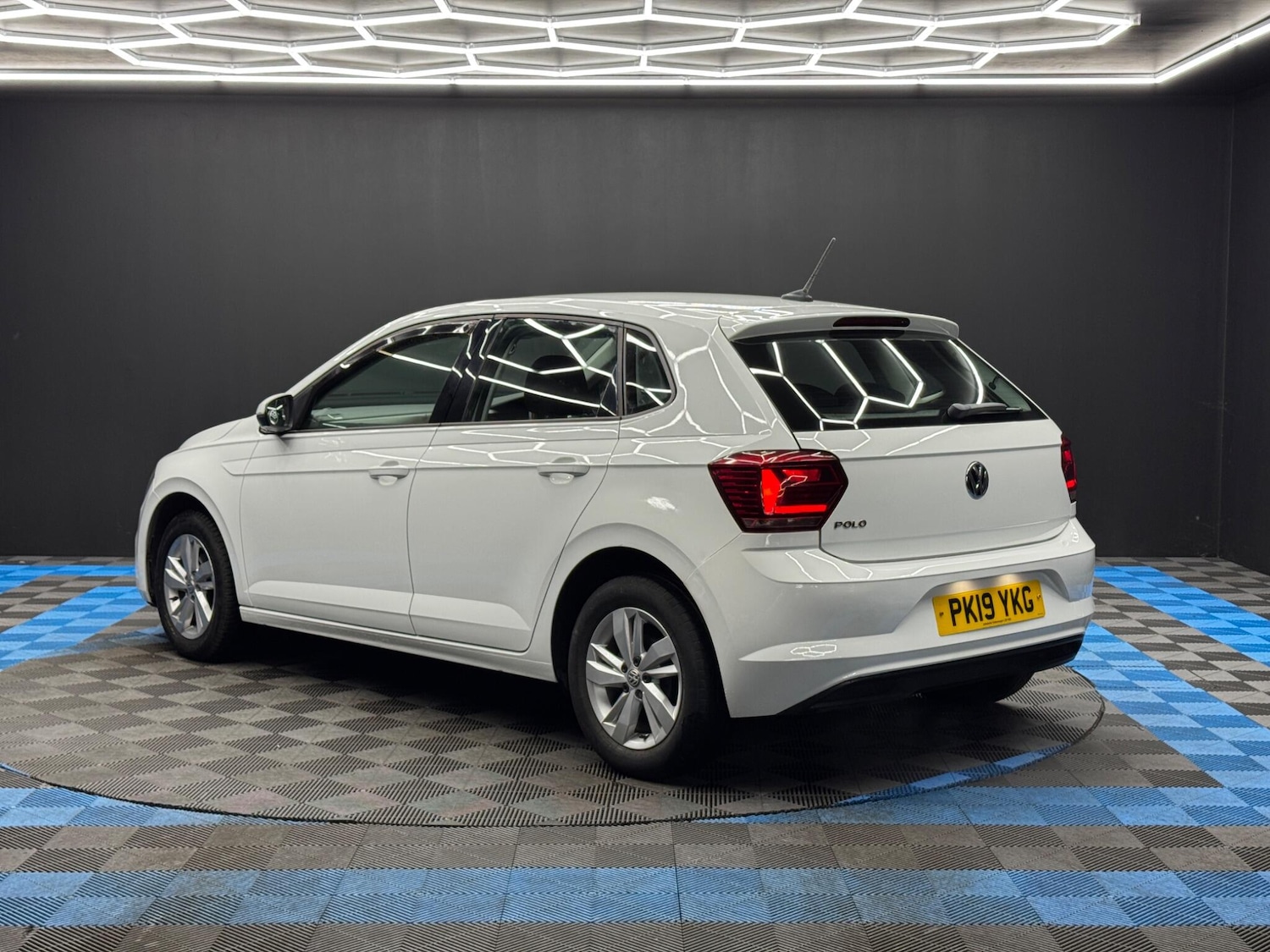 Used Volkswagen Polo 2019 for sale - 77599149: Photo 7